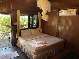 Pen's Bungalow