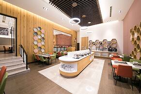 Golden Tulip Glory Fine Hotel