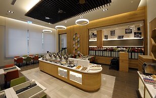 Golden Tulip Glory Fine Hotel