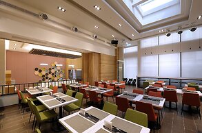 Golden Tulip Glory Fine Hotel