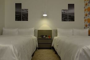 Golden Tulip Glory Fine Hotel