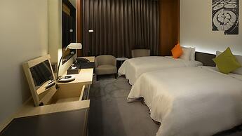 Golden Tulip Glory Fine Hotel