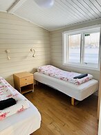 Hellisholar Cottages