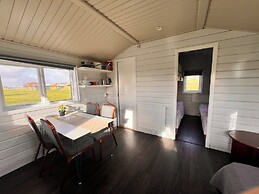 Hellisholar Cottages