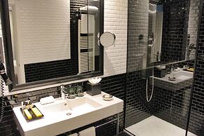 The Principal Madrid, Small Luxury Hotels