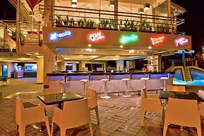 Green Garden Suites Hotel