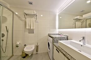 Green Garden Suites Hotel