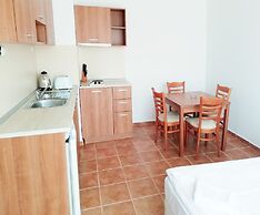 Apart-hotel Kasandra