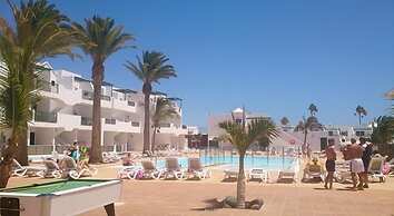 Apartamentos Acuario Sol