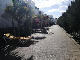 Apartamentos Acuario Sol