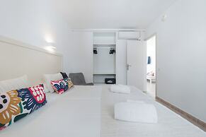 Aparthotel Beach Club