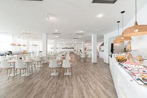 Aparthotel Beach Club