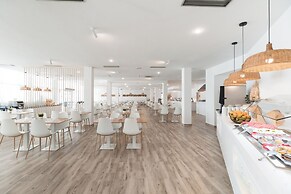 Aparthotel Beach Club