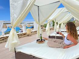Aparthotel Beach Club