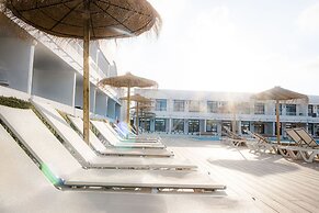 Aparthotel Beach Club