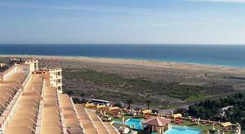 Apartamentos Palm Garden by LIVVO