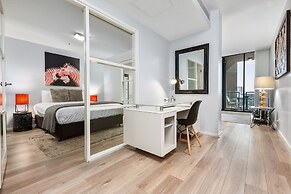 Waterfront Melbourne Apartments