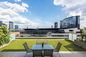 Waterfront Melbourne Apartments