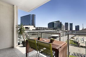 Waterfront Melbourne Apartments
