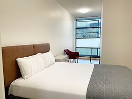 Waterfront Melbourne Apartments