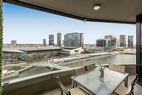 Waterfront Melbourne Apartments