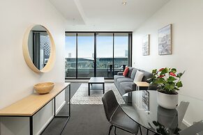 Waterfront Melbourne Apartments