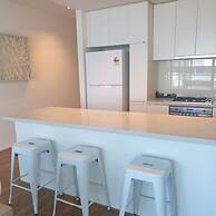 Waterfront Melbourne Apartments