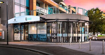 Waterfront Melbourne Apartments