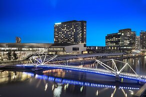 Waterfront Melbourne Apartments