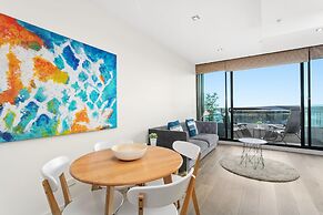 Waterfront Melbourne Apartments