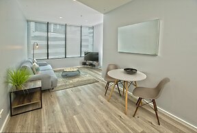 Waterfront Melbourne Apartments