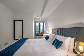 Waterfront Melbourne Apartments