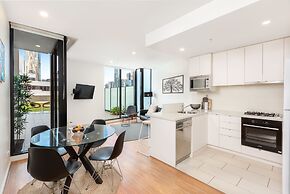 Waterfront Melbourne Apartments