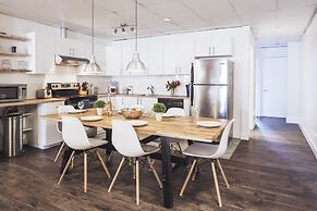 MTLVacationRentals - The Entertainer