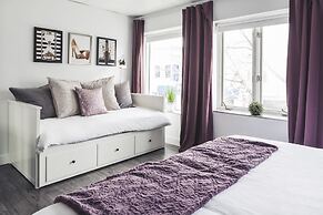 MTLVacationRentals - The Entertainer