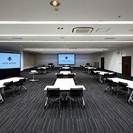HOTEL MYSTAYS Shin Osaka Conference Center