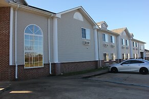 Heritage Inn & Suites