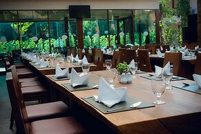 Woodfield Resort