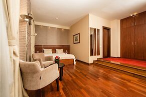 Passage Boutique Hotel