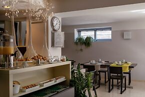 Vialeromadodici Rooms & Apartments