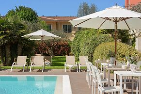 Vialeromadodici Rooms & Apartments