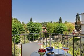 Vialeromadodici Rooms & Apartments