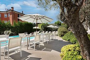 Vialeromadodici Rooms & Apartments