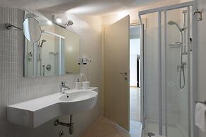 Vialeromadodici Rooms & Apartments