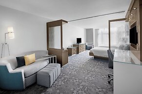 Courtyard by Marriott Orlando South/Grande Lakes Area