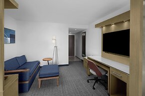 Courtyard by Marriott Orlando South/Grande Lakes Area