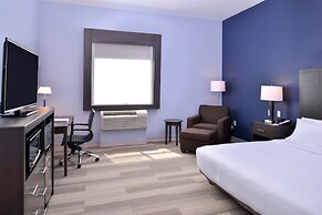 Holiday Inn Express & Suites Loma Linda- San Bernardino S by IHG