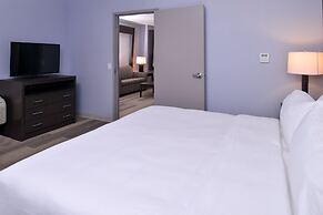 Holiday Inn Express & Suites Loma Linda- San Bernardino S by IHG