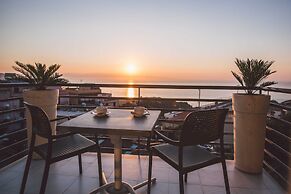 Taormina Palace Hotel