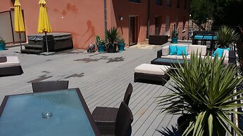The Originals City, Hôtel Les Bastides du Gapeau, Hyères Nord